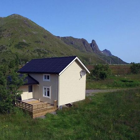 Charming House By The Sea, Lofoten! Laupstad Ngoại thất bức ảnh