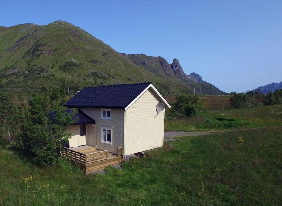 Charming House By The Sea, Lofoten! Laupstad Ngoại thất bức ảnh